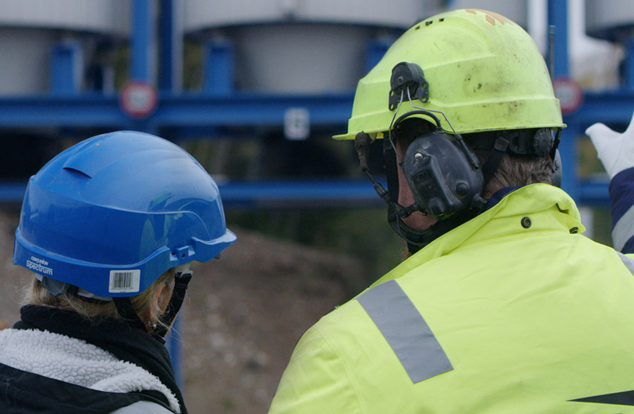 personer träpulver tillverkning